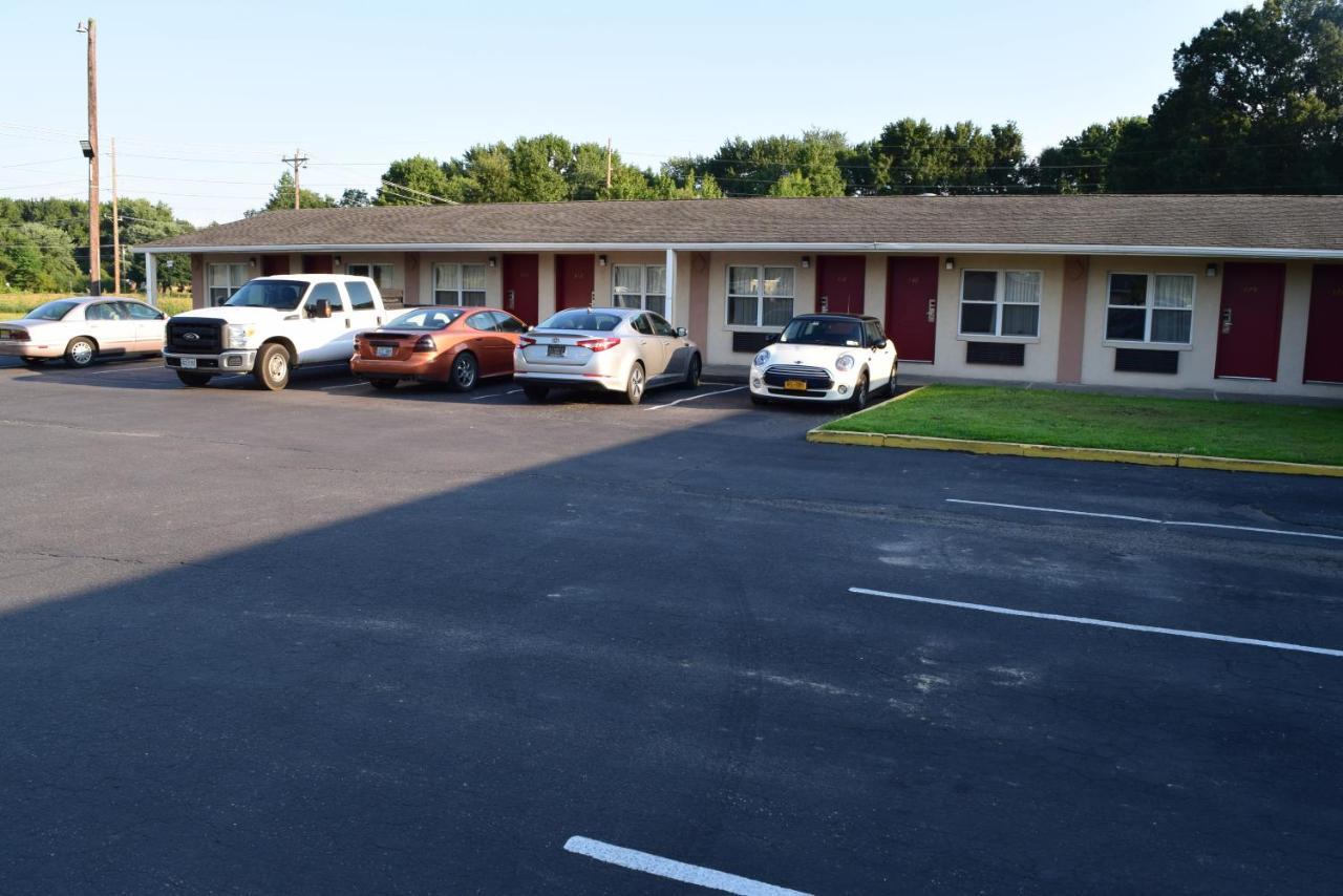 White Oaks Motel Pennsville/Carneys Point Экстерьер фото